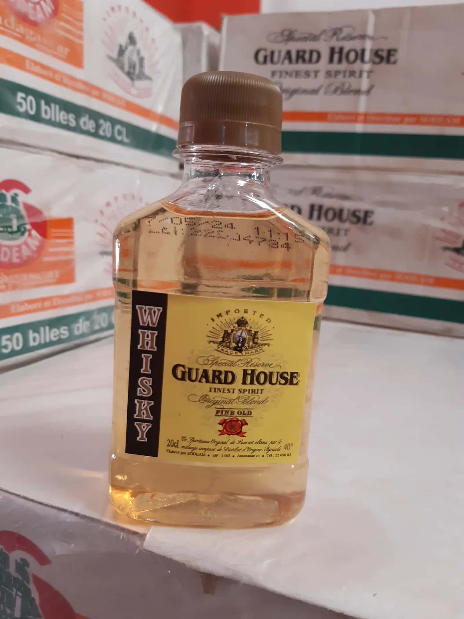 WHISKY GUARDHOUSE 20cl (800 Cartons )