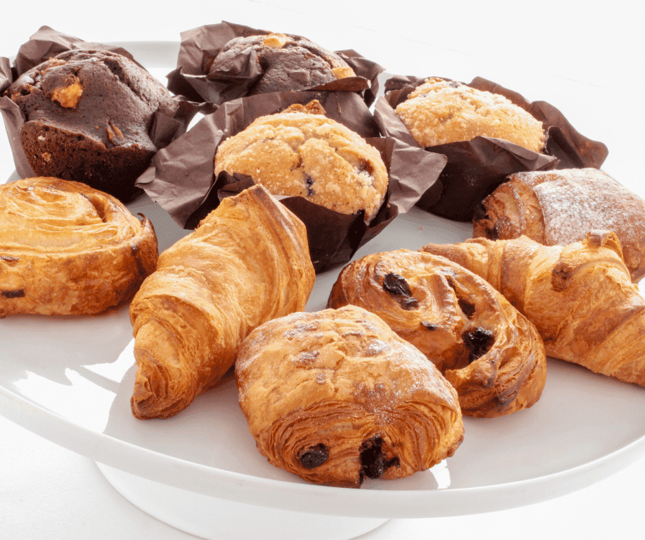 Les viennoiseries pack de 5 pains chocolats et 5 croissants